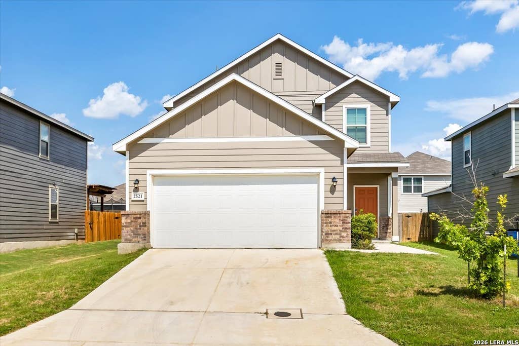 Photo of 2521 Ayers Dr, Seguin, TX 78155 (MLS # 2007099)