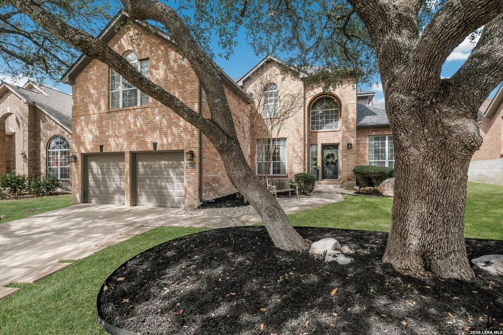 Photo of 823 Peg Oak, San Antonio, TX 78258 (MLS # 1946145)