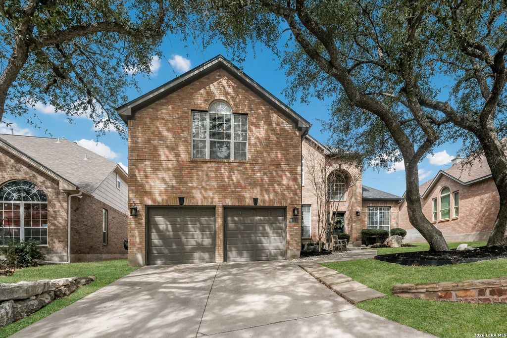 Photo of 823 Peg Oak, San Antonio, TX 78258 (MLS # 1946145)