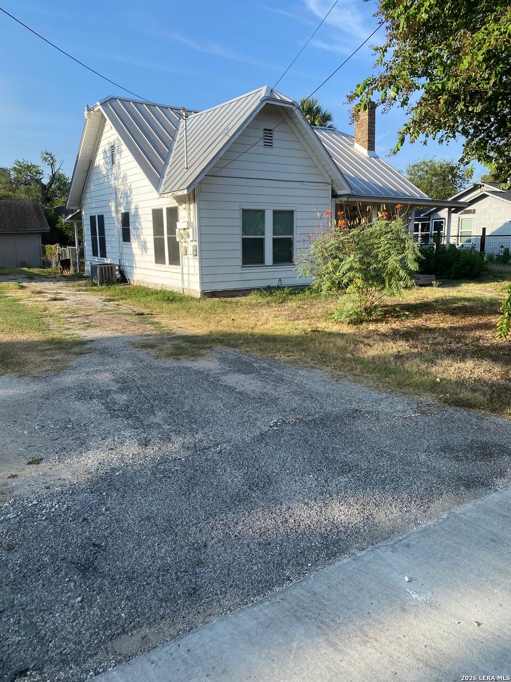 Photo of 138 E HARDING BLVD 1 #1, San Antonio, TX 78214 (MLS # 2019055)