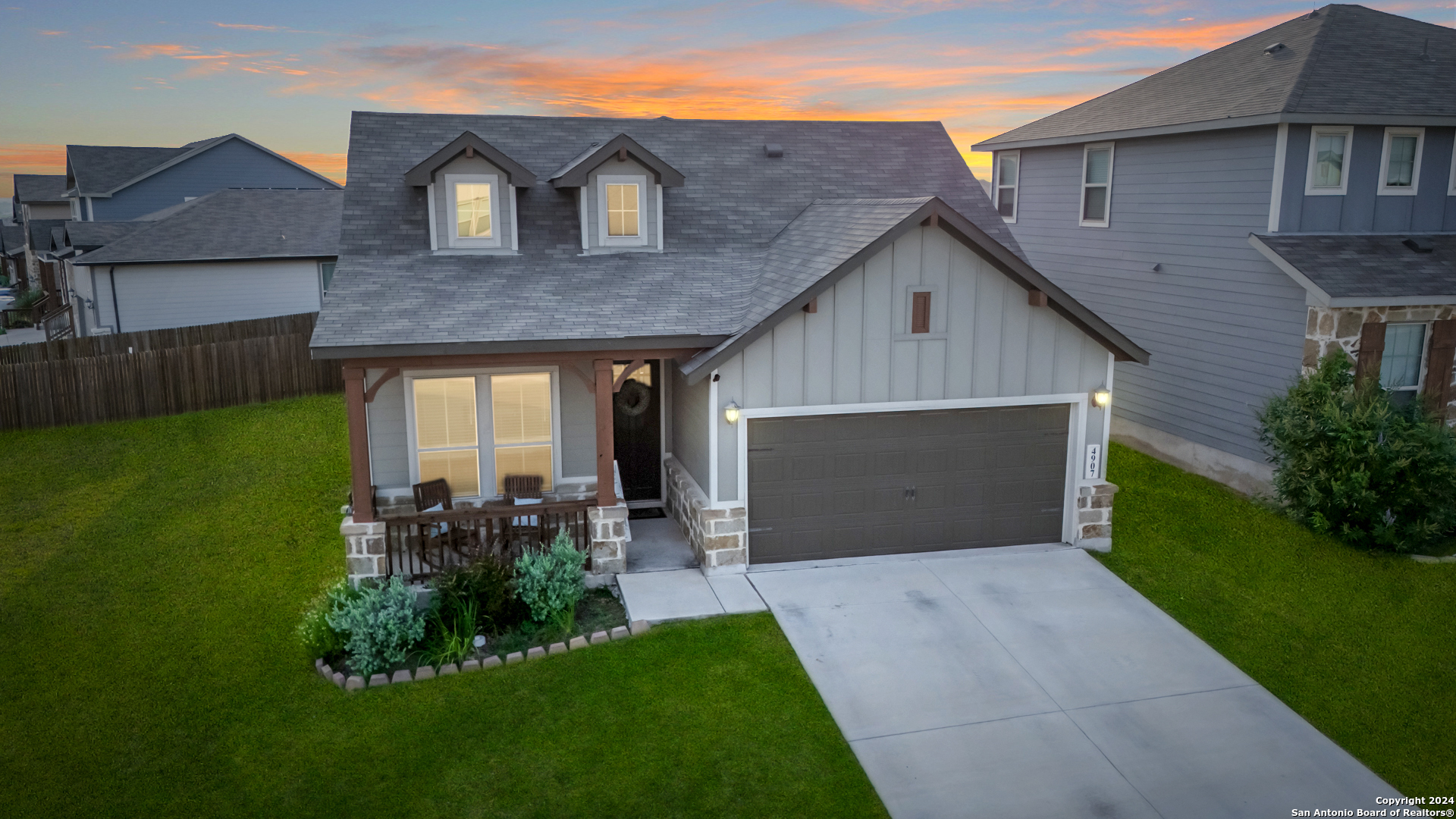 4907 OXBOW BND
