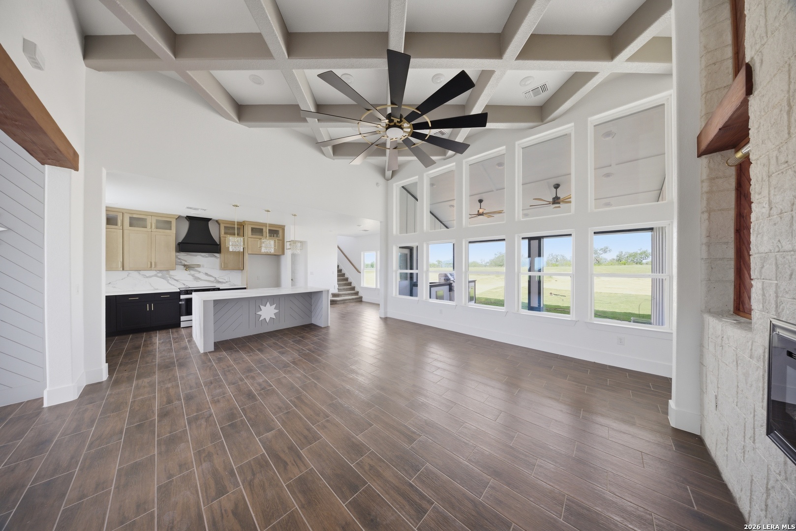 207 Hidden Ranch