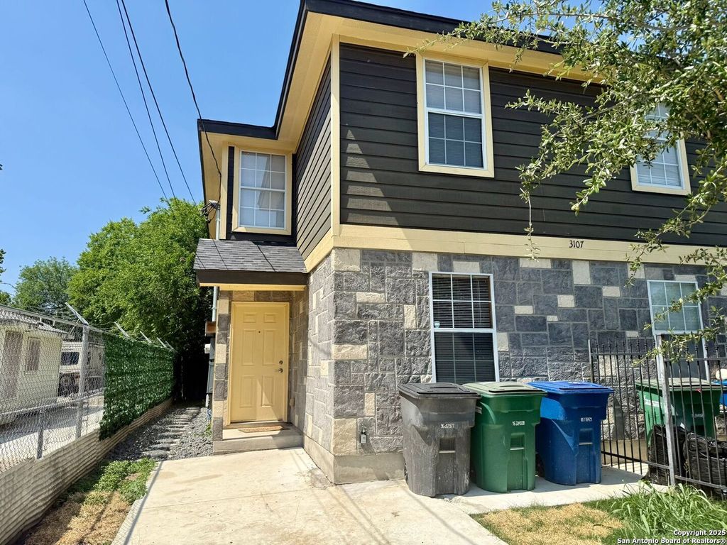 Photo of 3107 W Travis 1 #1, San Antonio, TX 78207 (MLS # 1926040)