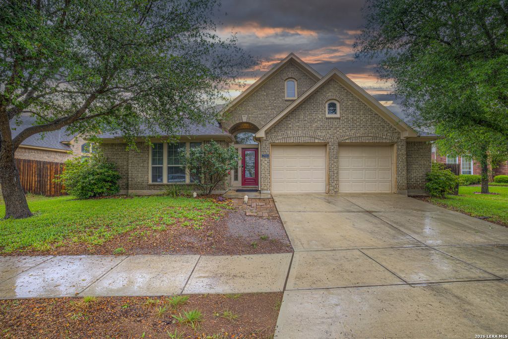Photo of 2985 HIDDEN MDW, Seguin, TX 78155 (MLS # 1961508)