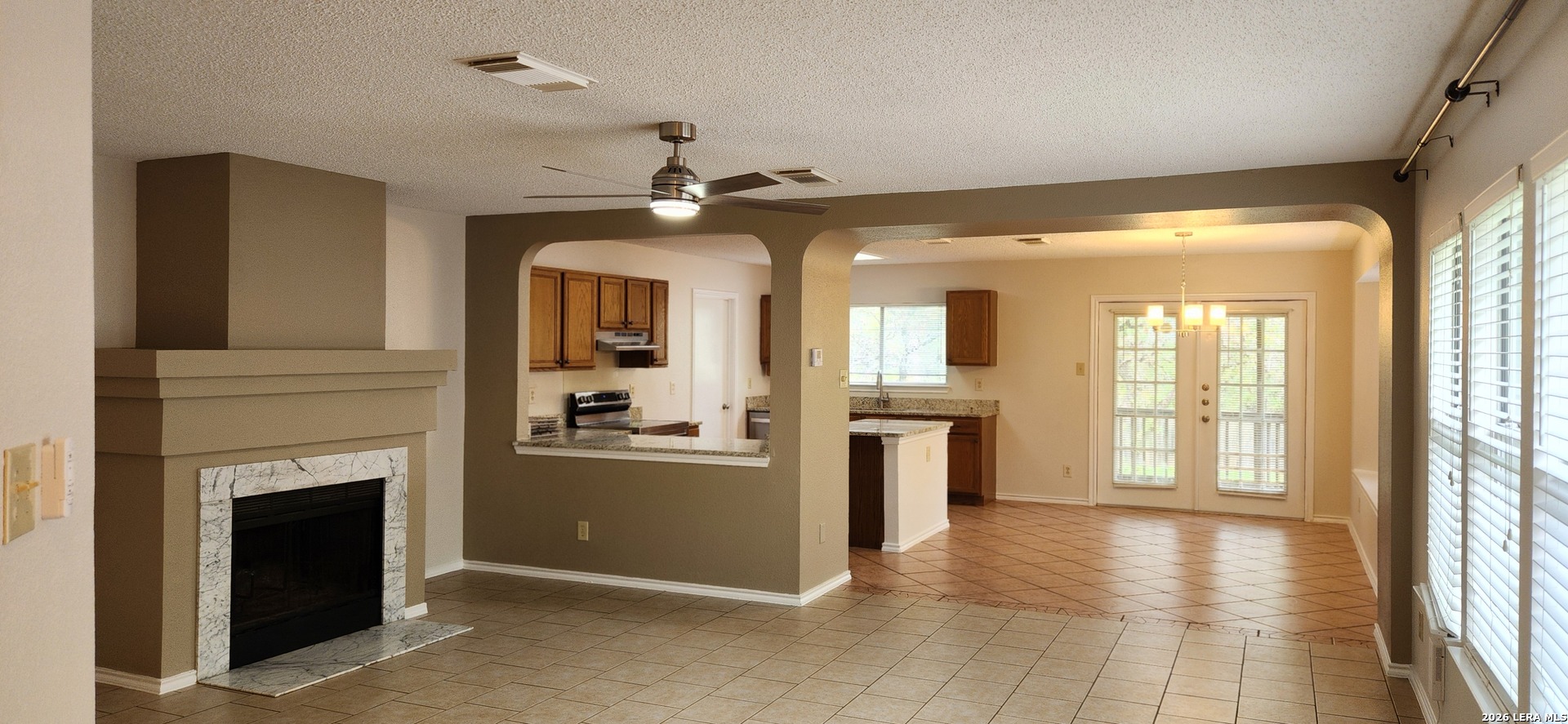 15902 Walnut Creek