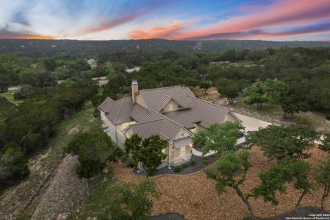 A home in Canyon Lake