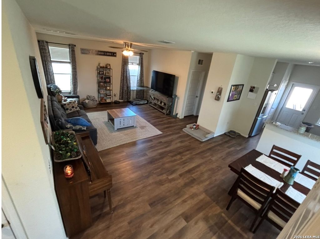 Photo of 109 Acorn, Boerne, TX 78006 (MLS # 1950967)