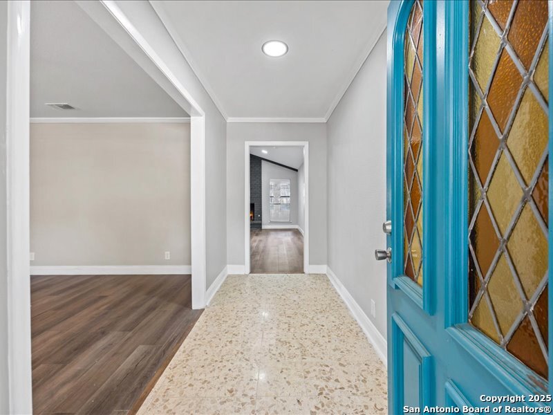 6311 Meadow Grove
