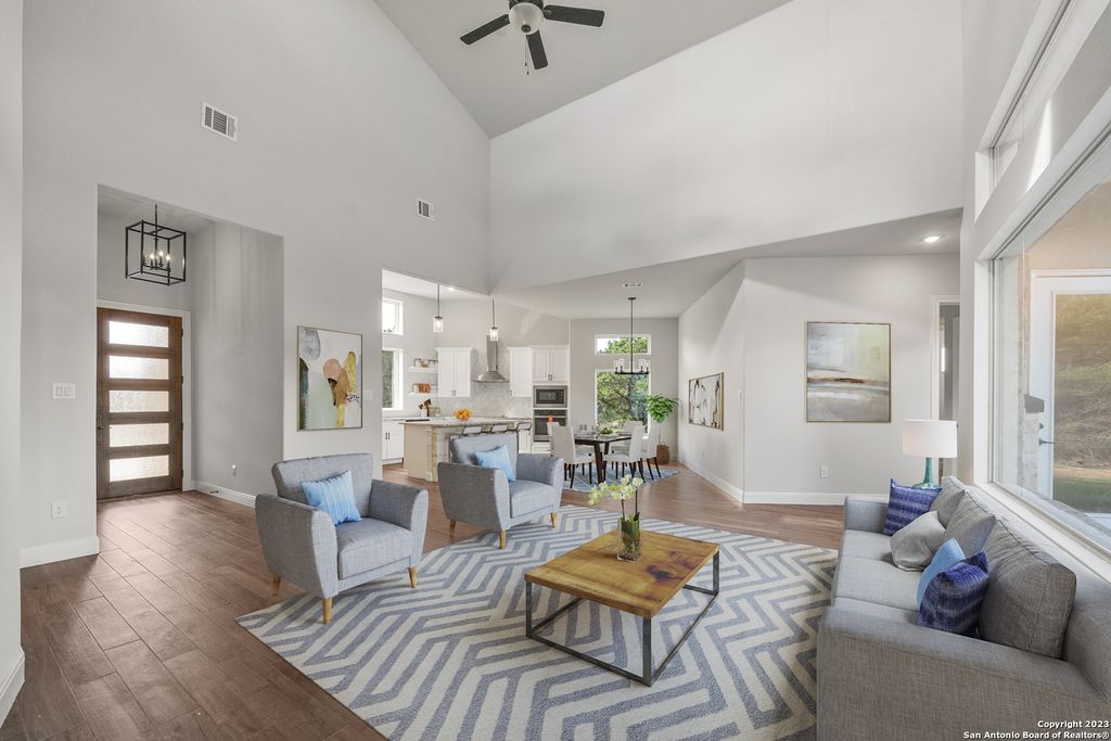 Photo of 118 Cap Rock, Horseshoe Bay, TX 78657 (MLS # 1888027)