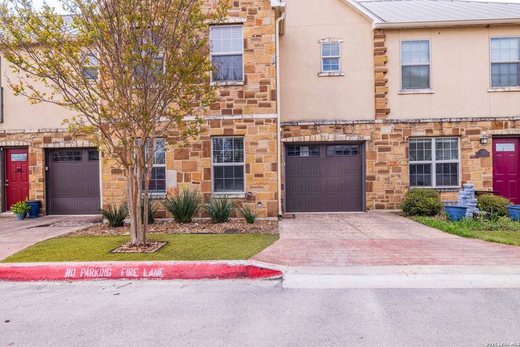 Photo of 1113 PANIOLO DR, Boerne, TX 78006 (MLS # 1951868)