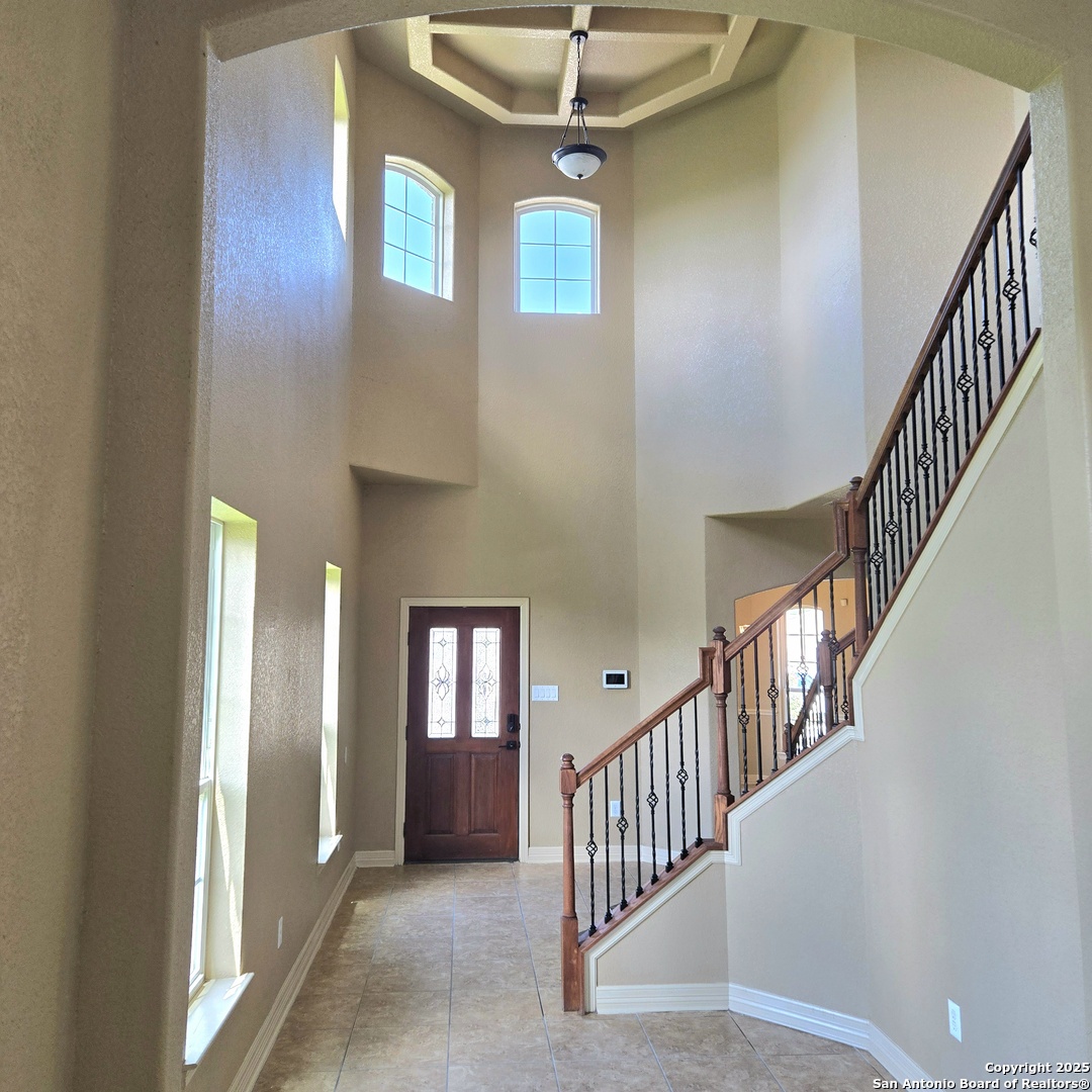 13700 Trailside Ln