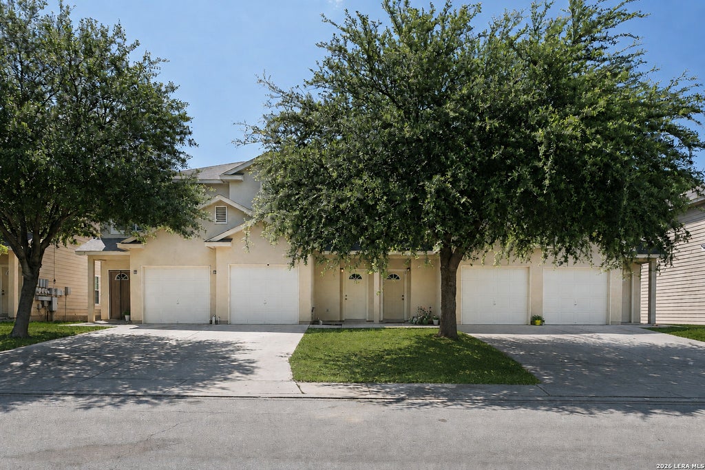 Photo of 7810 Kingsbury Wood, San Antonio, TX 78240 (MLS # 2010709)