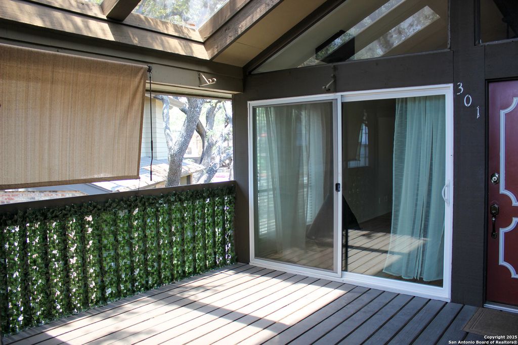 Photo of 11815 Vance Jackson 301 #301, San Antonio, TX 78230 (MLS # 1878491)