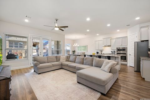 222 Sigel New Braunfels TX 78132