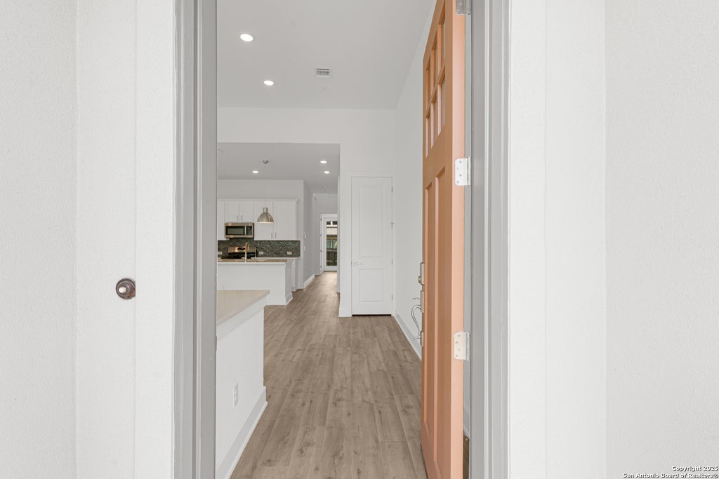 Photo of 10027 UNIVERSITY WAY 7 #7, San Antonio, TX 78224 (MLS # 1879537)