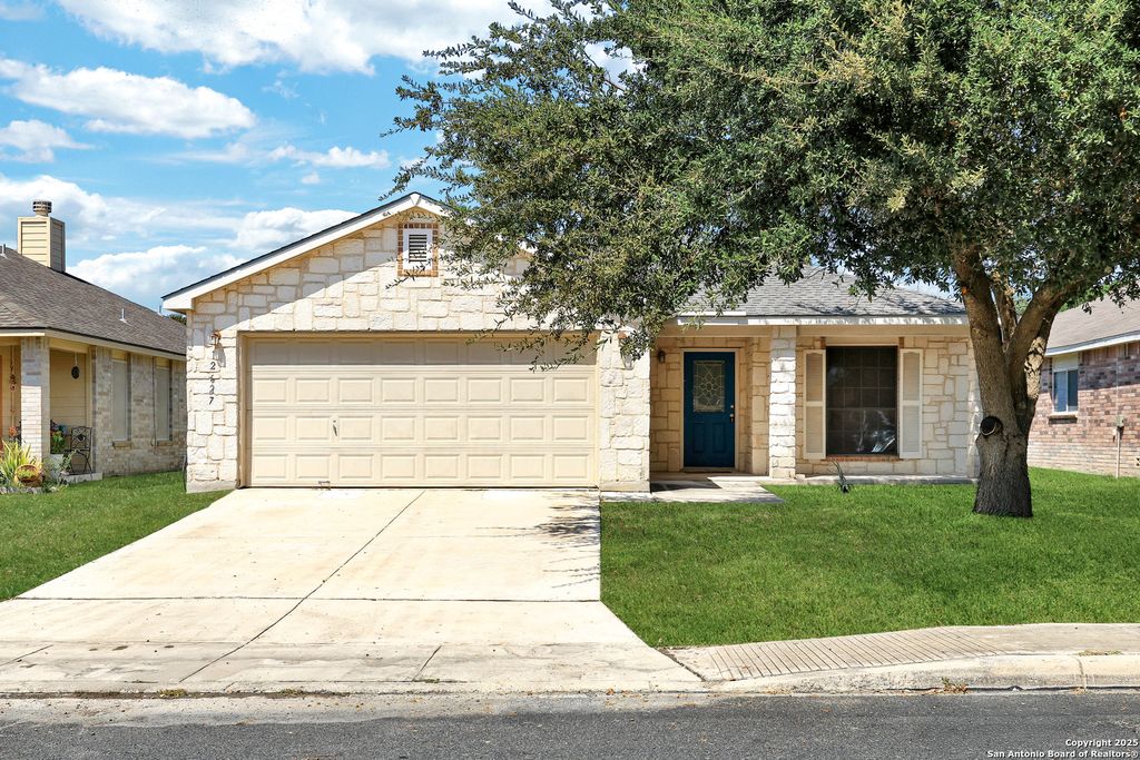 Photo of 12627 Mexican Plum, San Antonio, TX 78253 (MLS # 1907644)