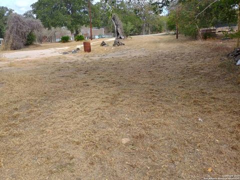 A home in Floresville