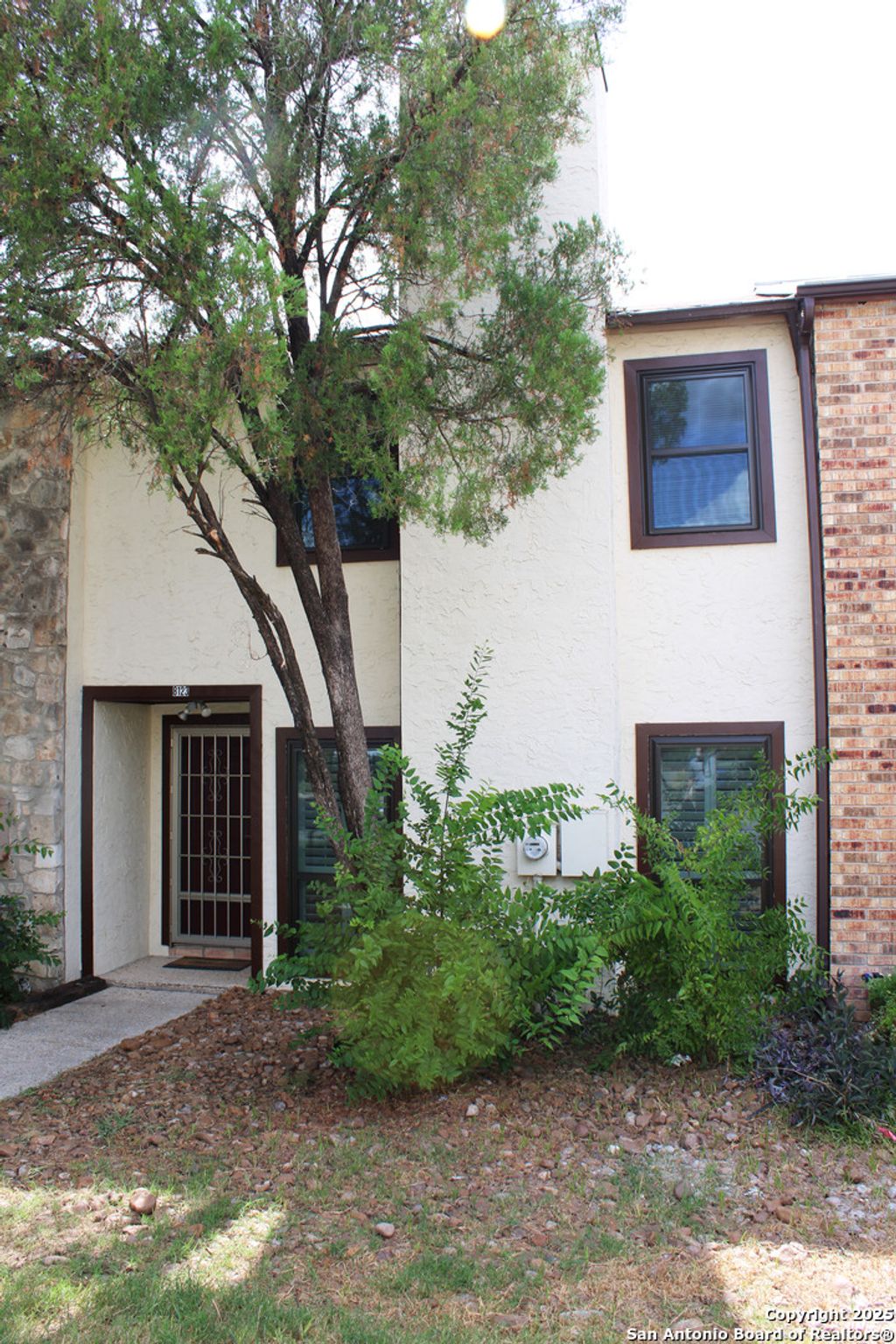 Photo of 8123 Scottshill, San Antonio, TX 78209 (MLS # 1926199)