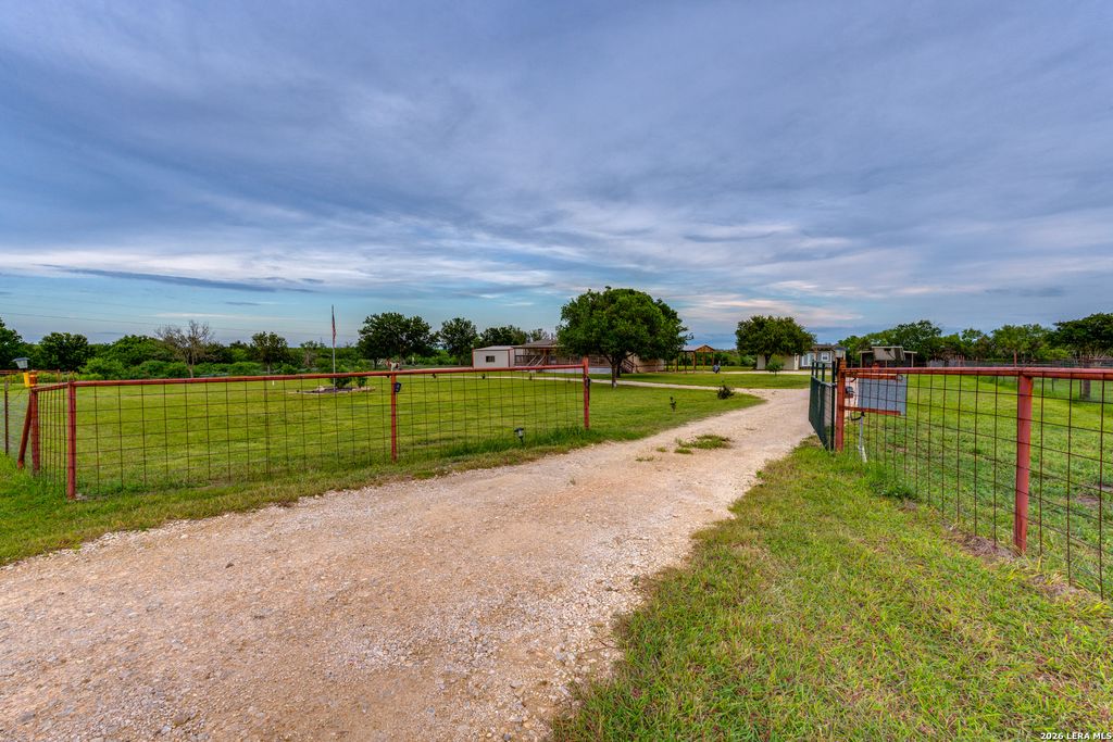 Photo of 337 DEWEY LN, Seguin, TX 78155 (MLS # 1969624)