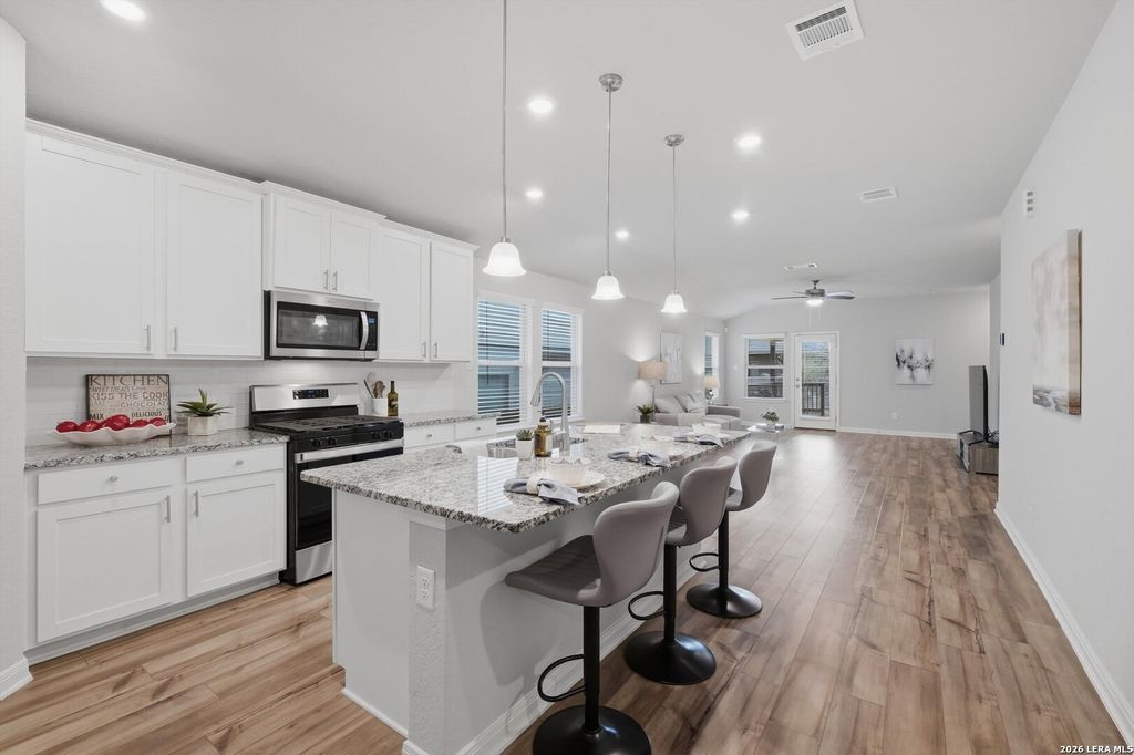 Photo of 25819 Posey, Boerne, TX 78006 (MLS # 1948802)