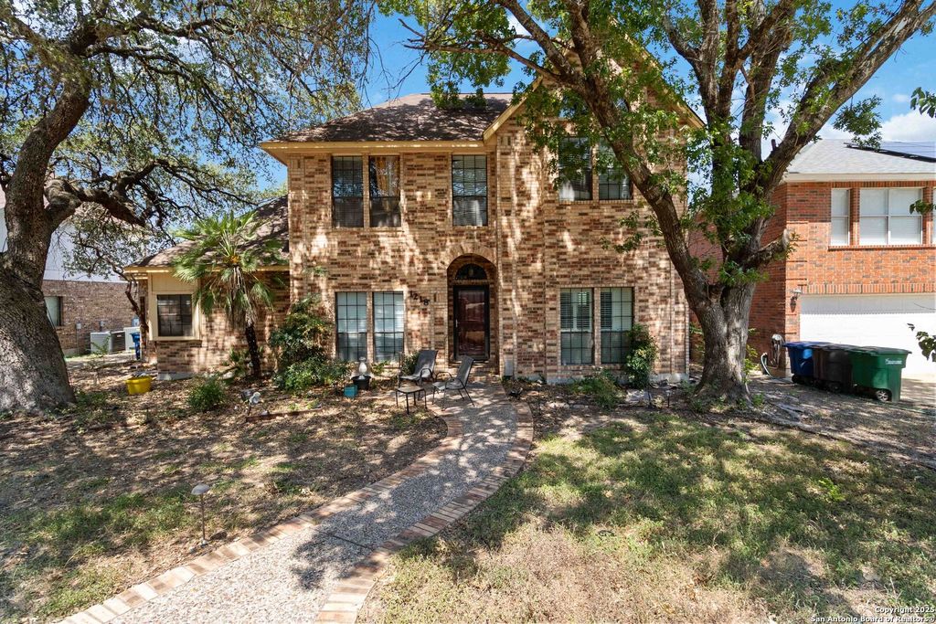 Photo of 1218 Summit, San Antonio, TX 78258 (MLS # 1919207)
