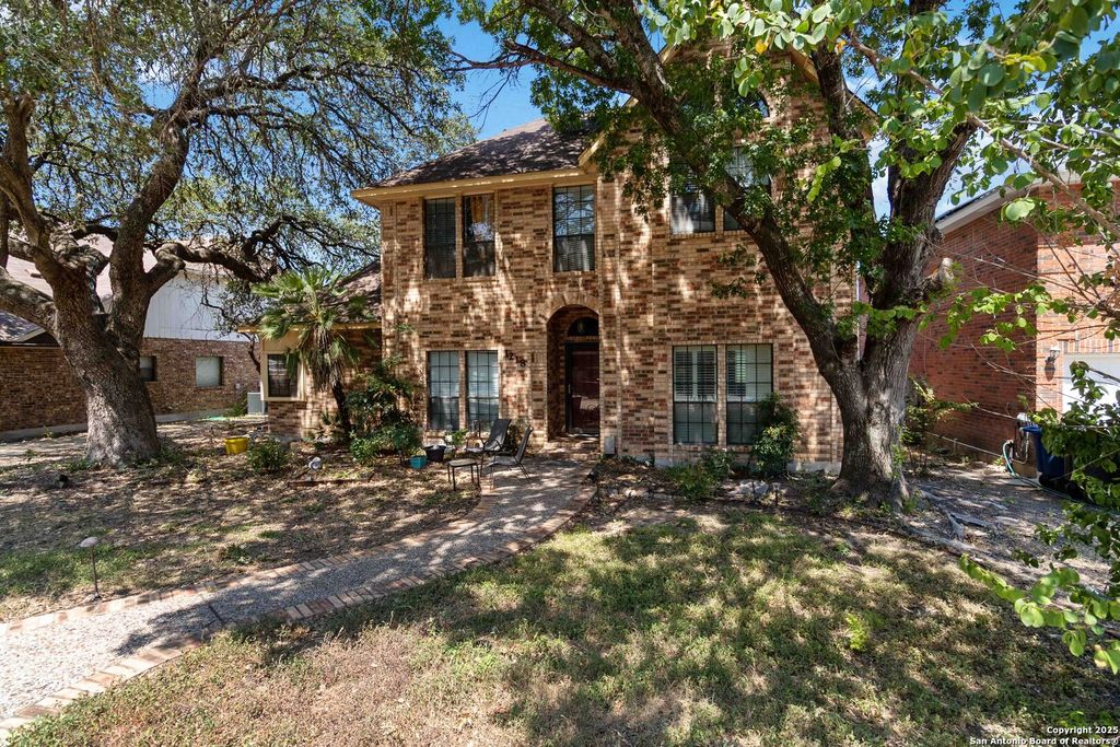 Photo of 1218 Summit, San Antonio, TX 78258 (MLS # 1919207)