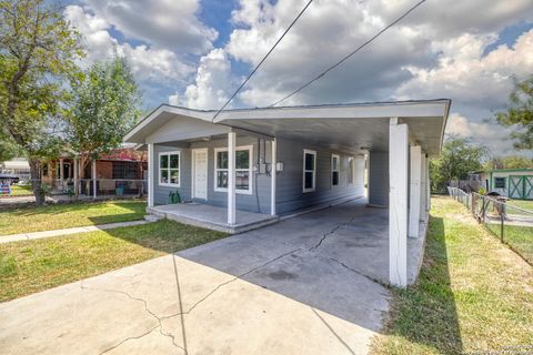 A home in Crystal City