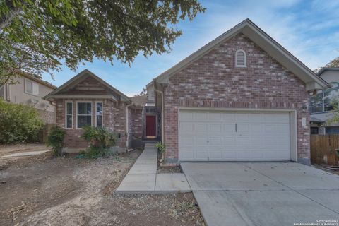 9523 Black Thorn San Antonio TX 78240