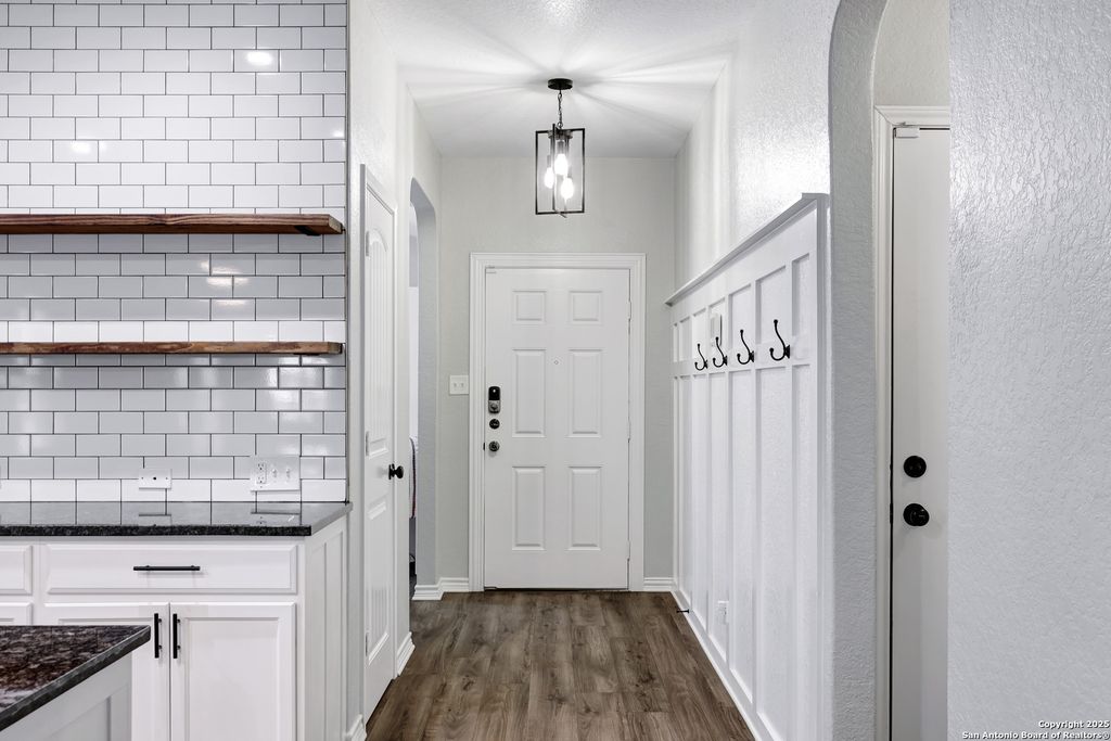 Photo of 11711 Caraway Hill, San Antonio, TX 78245 (MLS # 1926249)