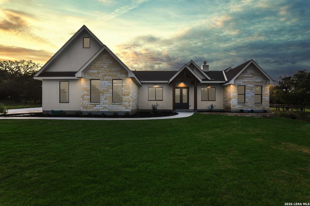 Photo of 664 ANNABELLE AVE, Bulverde, TX 78163 (MLS # 1779185)