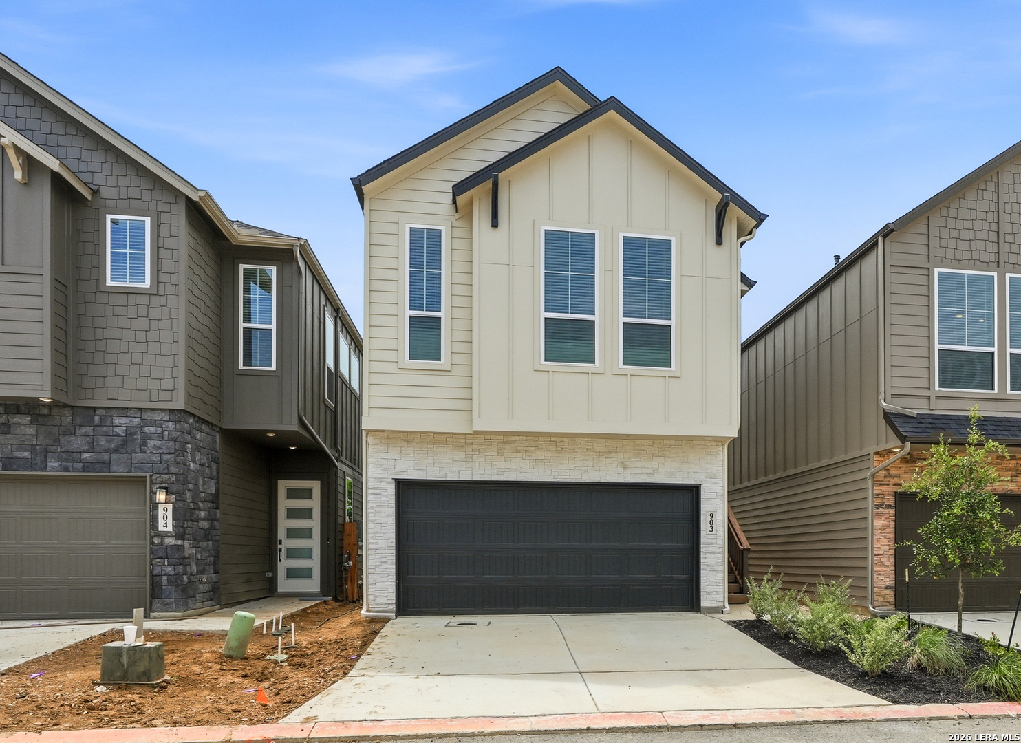 Photo 1 of 42 — 6464 Babcock Road 903, San Antonio, TX 78249