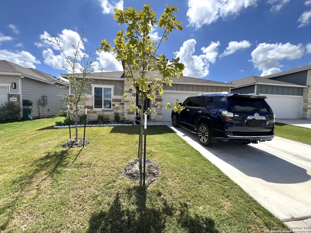 Photo of 3512 donald, Seguin, TX 78155 (MLS # 1895327)