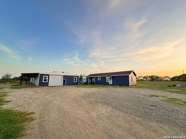Photo of 928 County Road 154, Pleasanton, TX 78064 (MLS # 2002093)