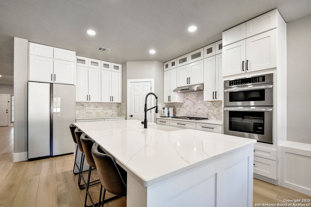 Photo of 8923 Eagle Bend, San Antonio, TX 78023 (MLS # 1914716)