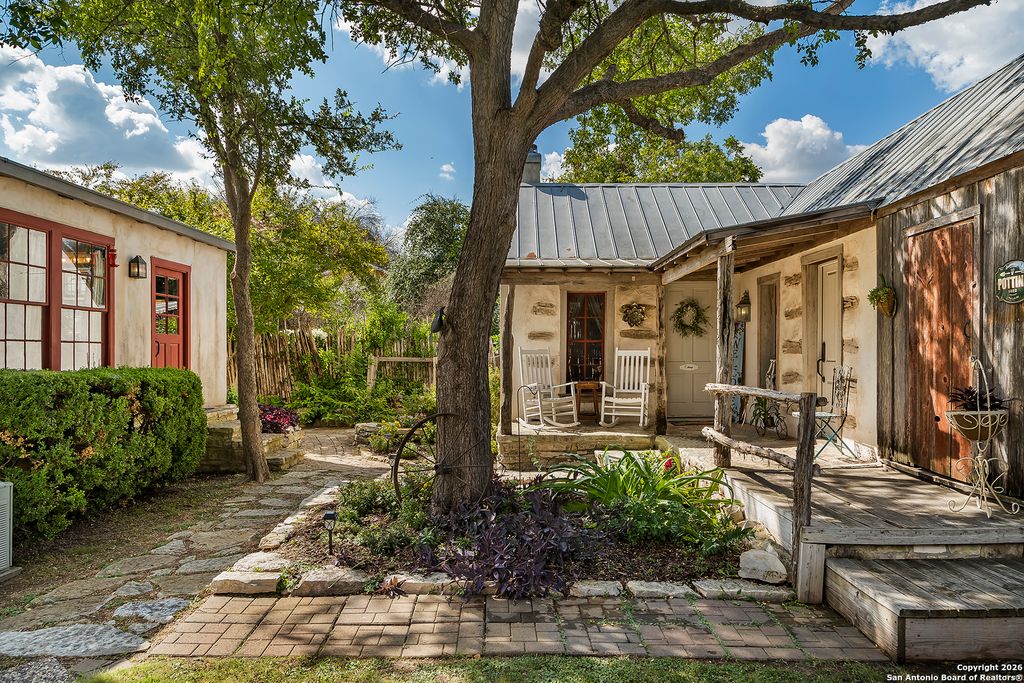 Photo of 104 Austin, Fredericksburg, TX 78624 (MLS # 1933238)