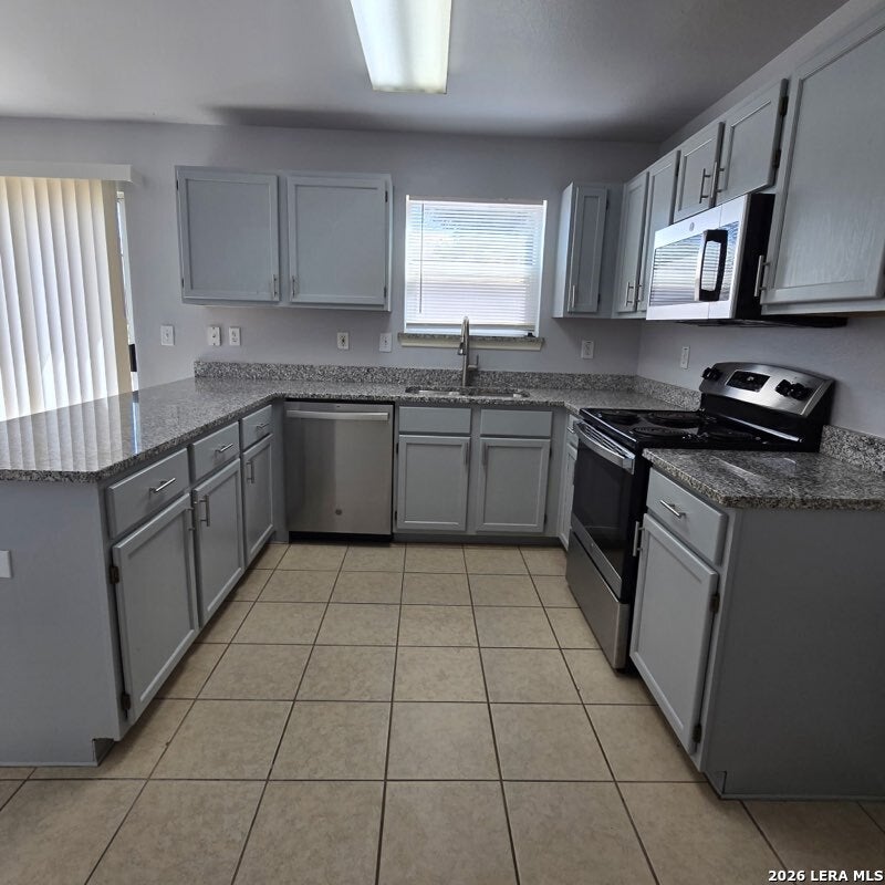 Photo of 626 LIMESTONE FLT, San Antonio, TX 78251 (MLS # 2013257)