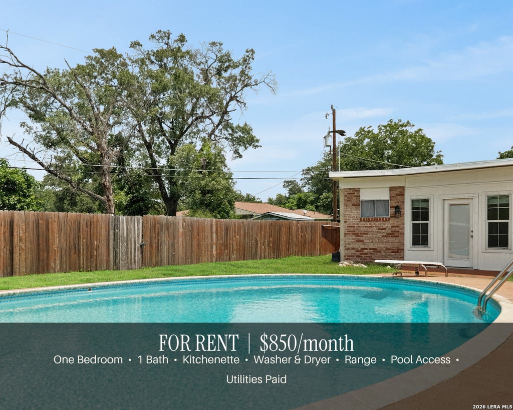 Photo of 221 Cloudmont CASITA #CASITA, Windcrest, TX 78239 (MLS # 2007662)
