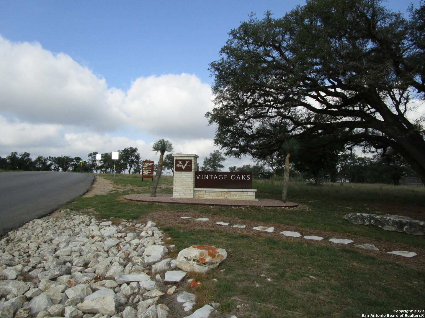 View New Braunfels, TX 78132 land