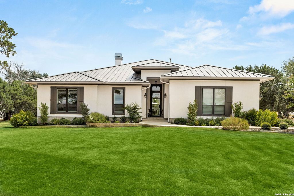Photo of 1147 POWDER RIDGE RD, New Braunfels, TX 78132 (MLS # 1993436)
