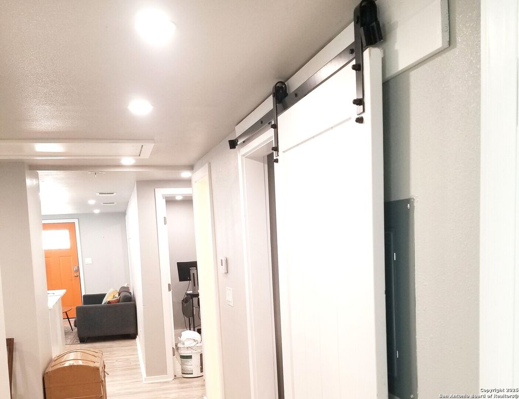 Photo of 226 victor St., San Antonio, TX 78209 (MLS # 1930301)