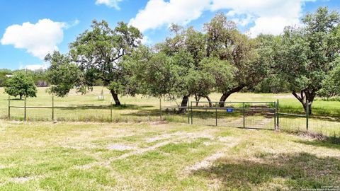 261 Rodalyn Boerne TX 78006