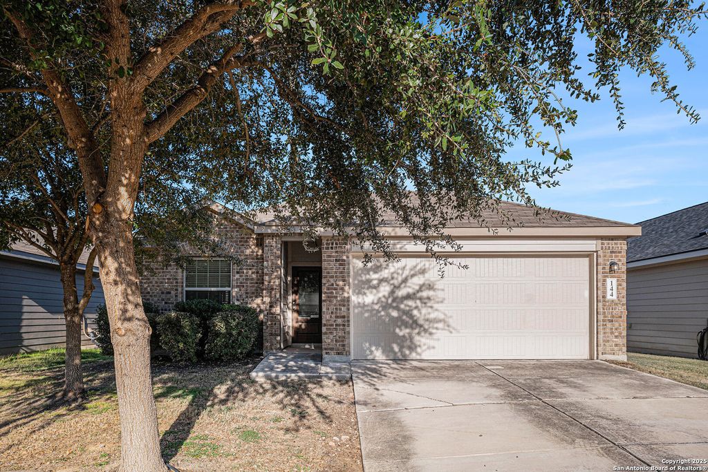 Photo of 144 Field, New Braunfels, TX 78130 (MLS # 1923076)