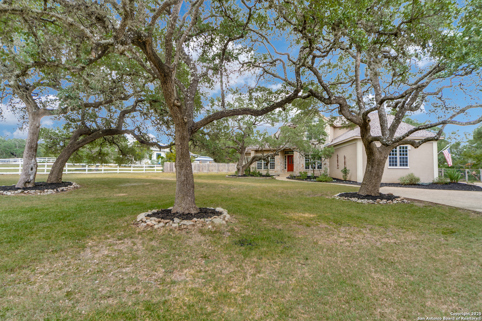 8520 Fair Oaks