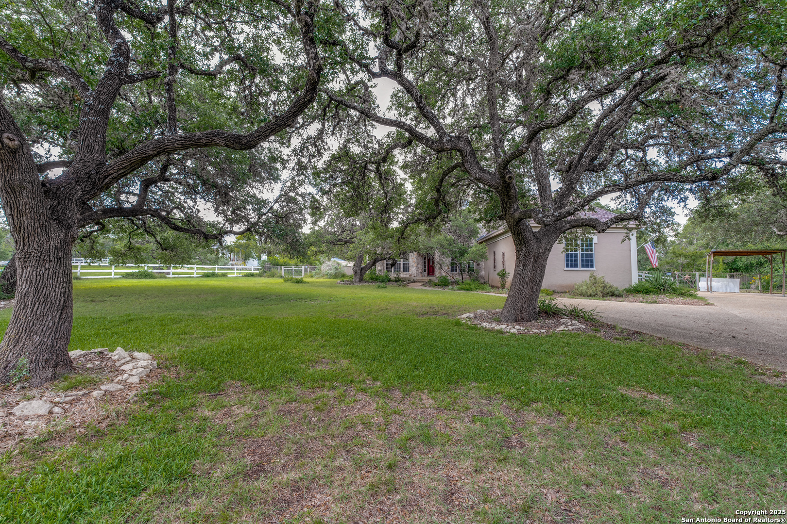 8520 Fair Oaks