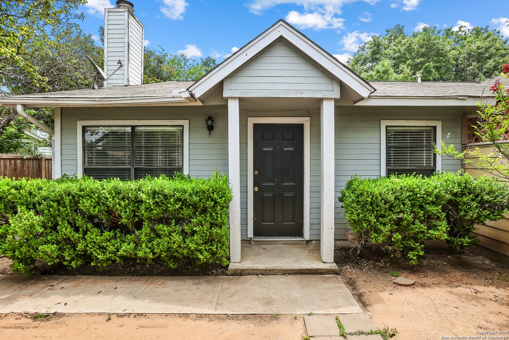 Photo of 11756 SPRING CLUB DR, San Antonio, TX 78249 (MLS # 2013631)