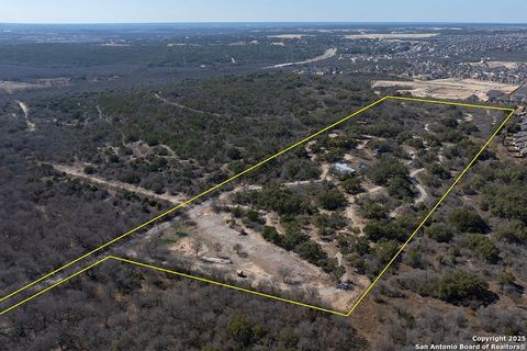 1475 GROSENBACHER RD San Antonio TX 78245