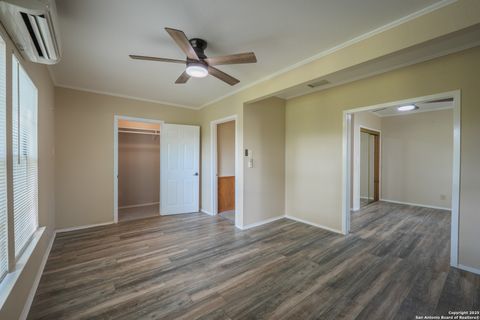 Tiny photo for 9071 Fm 725, McQueeney, TX 78123 (MLS # 1879228)