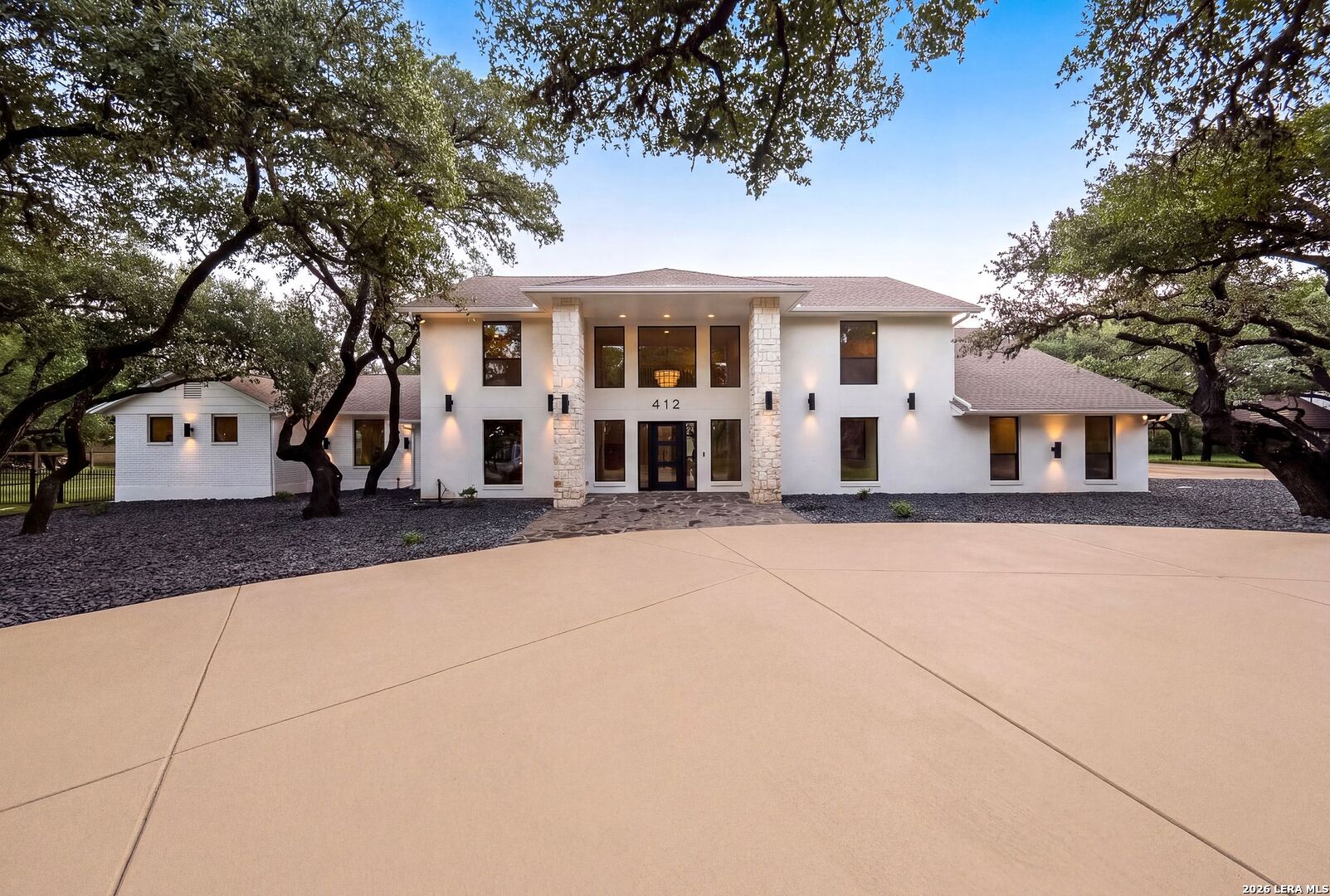412 Cliffside Dr