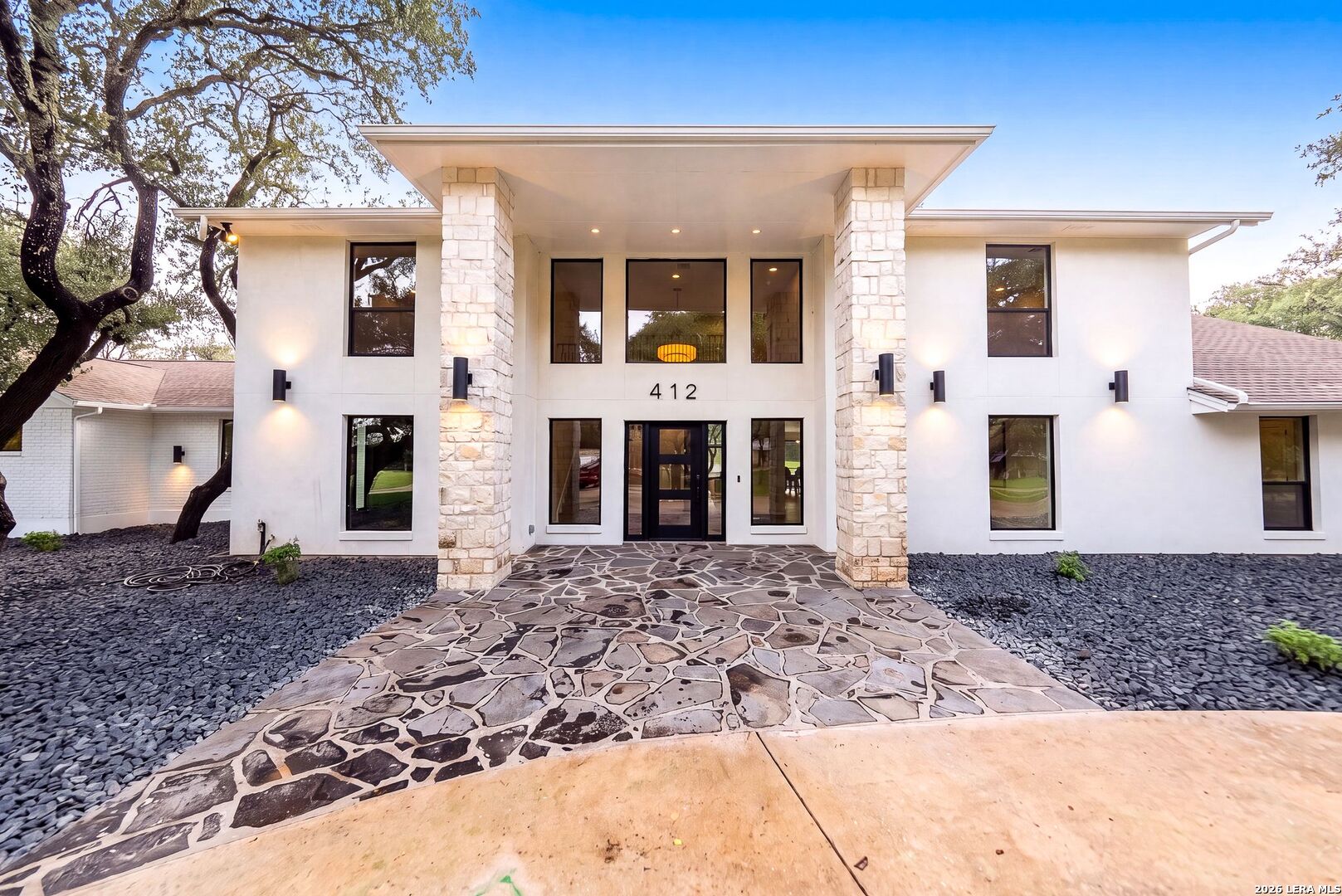 412 Cliffside Dr