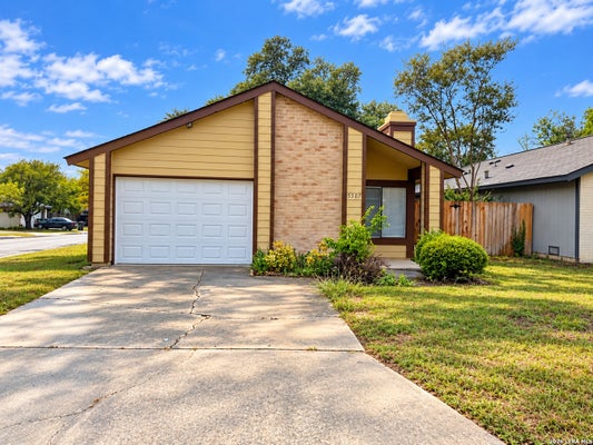 5507 INDIAN PEAK ST, SAN ANTONIO, TX 78247 - Image 2b457c4e942b9d1984a571533acaeccd/249975376